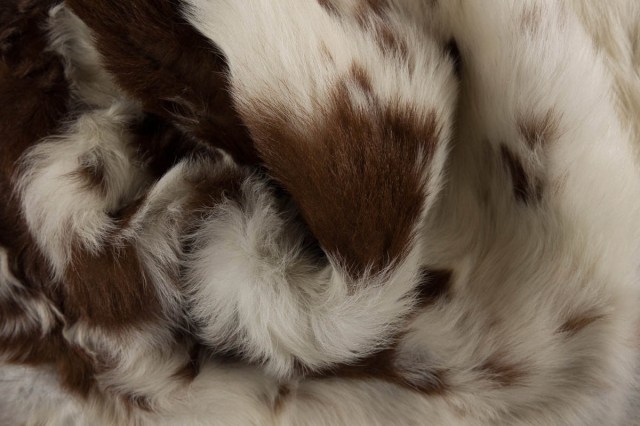 Montone agnello toscana naturale double face shearling pelo lungo chiazzato bianco marrone